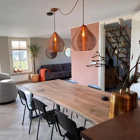 Wiringherlant-12 By Interhome * Hippolytushoef